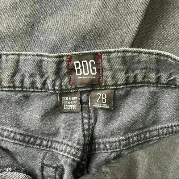 Urban Outfitters BDG High Rise Ripped Distressed Black Jeans Size 28 - Picture 7 of 8